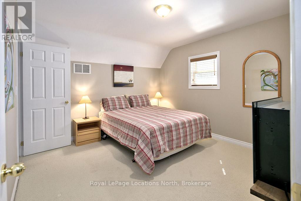 166 Raglan Street, Grey Highlands, Ontario  N0C 1E0 - Photo 29 - X12981244