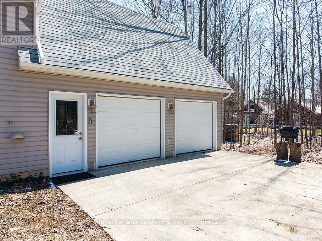 166 Raglan Street, Grey Highlands, Ontario  N0C 1E0 - Photo 37 - X12981244