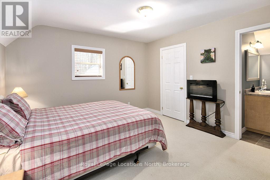 166 Raglan Street, Grey Highlands, Ontario  N0C 1E0 - Photo 30 - X12981244