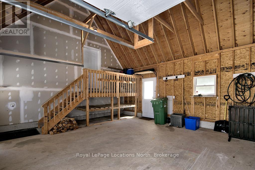 166 Raglan Street, Grey Highlands, Ontario  N0C 1E0 - Photo 38 - X12981244