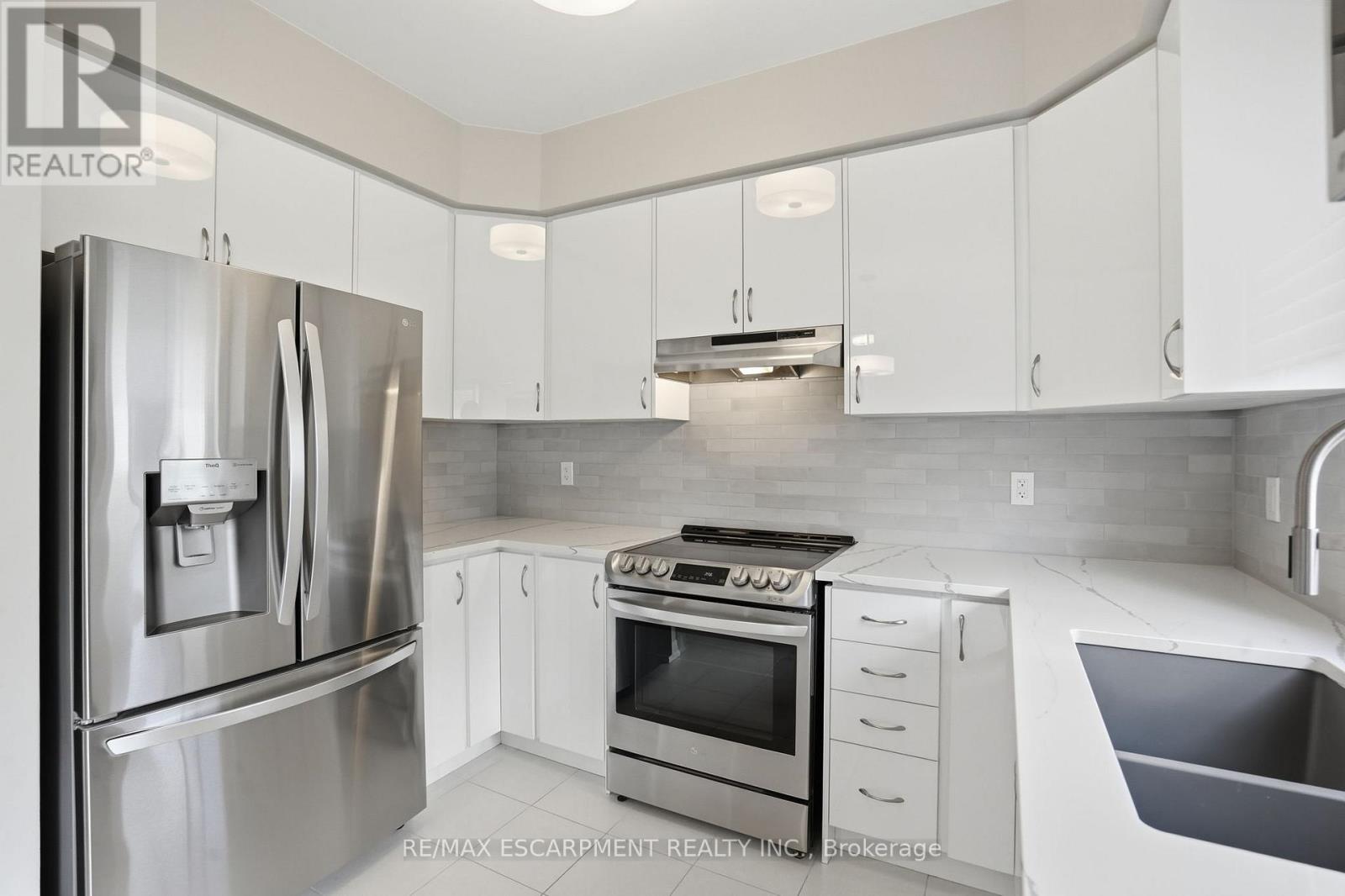 3 Sleeth Street, Brantford, Ontario  N3S 0J7 - Photo 16 - X13013186