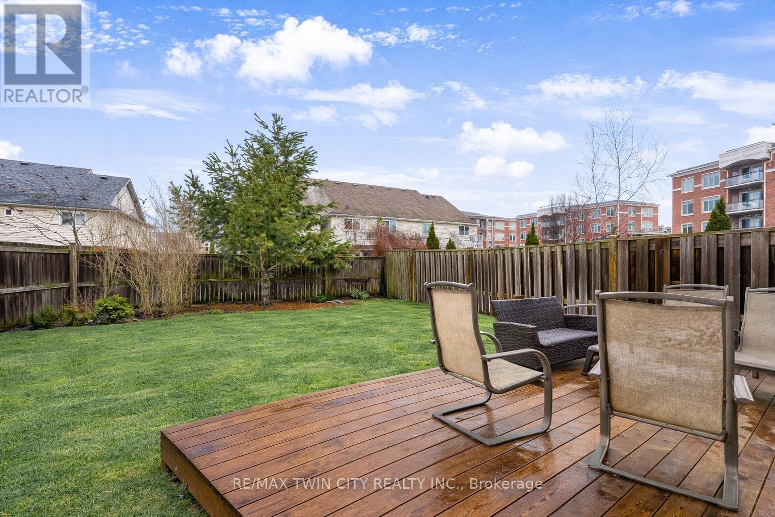 142 Dubrick Crescent, Kitchener, Ontario  N2E 4G3 - Photo 41 - X13013220