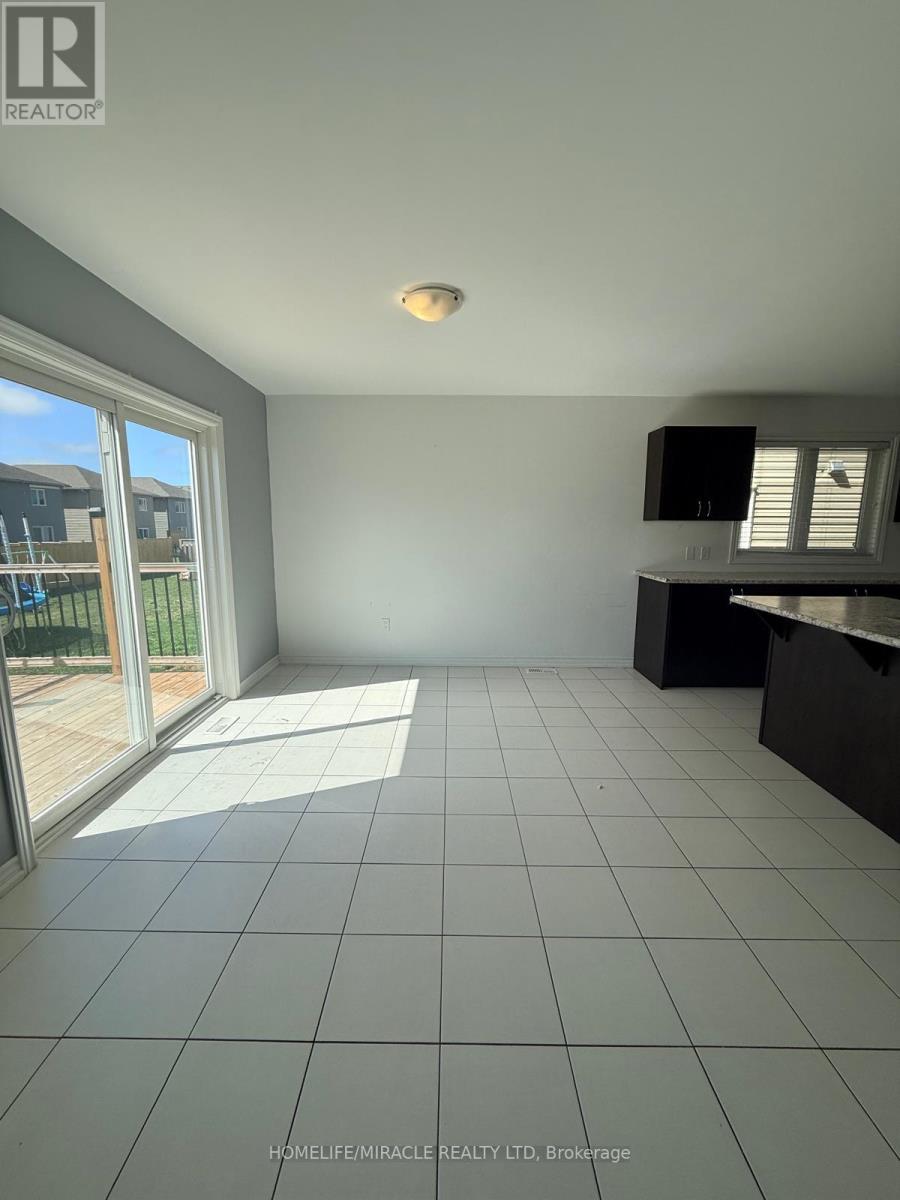 43 Brennan Crescent, Loyalist, Ontario  K0H 2H0 - Photo 11 - X13013234