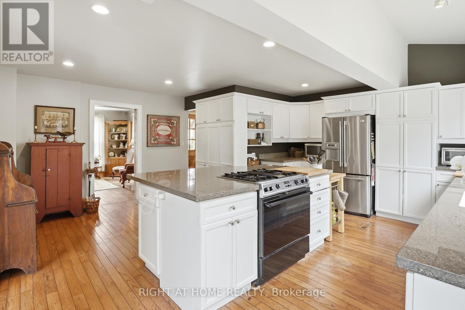 727 Rye Street, Niagara-On-The-Lake, Ontario  L0S 1J0 - Photo 17 - X13013258