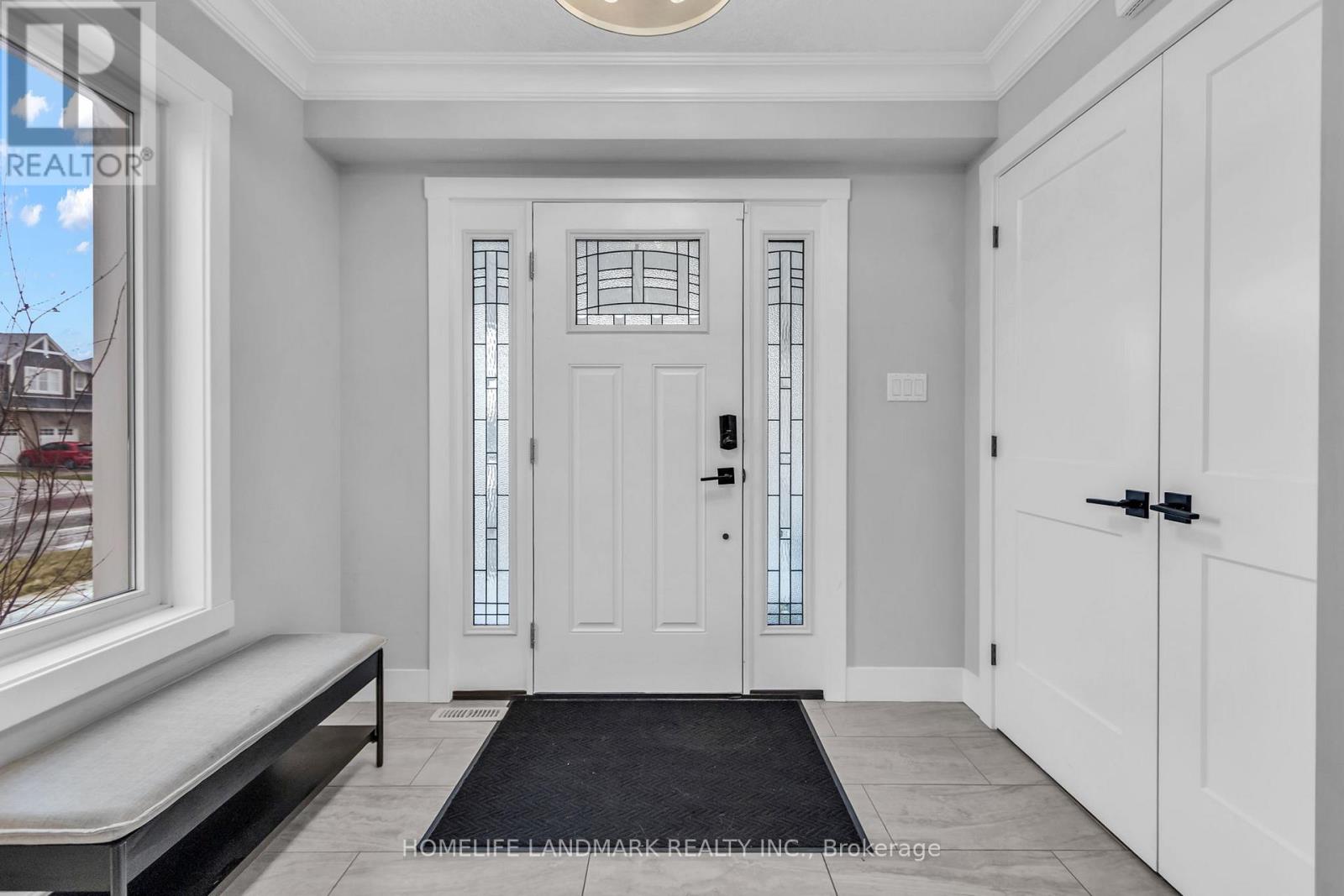 2 Auburn Drive, St. Thomas, Ontario  N5R 0K1 - Photo 4 - X13013308