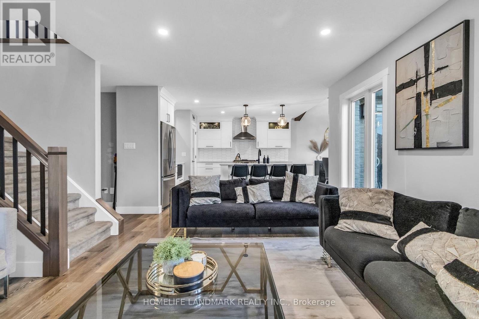 2 Auburn Drive, St. Thomas, Ontario  N5R 0K1 - Photo 8 - X13013308