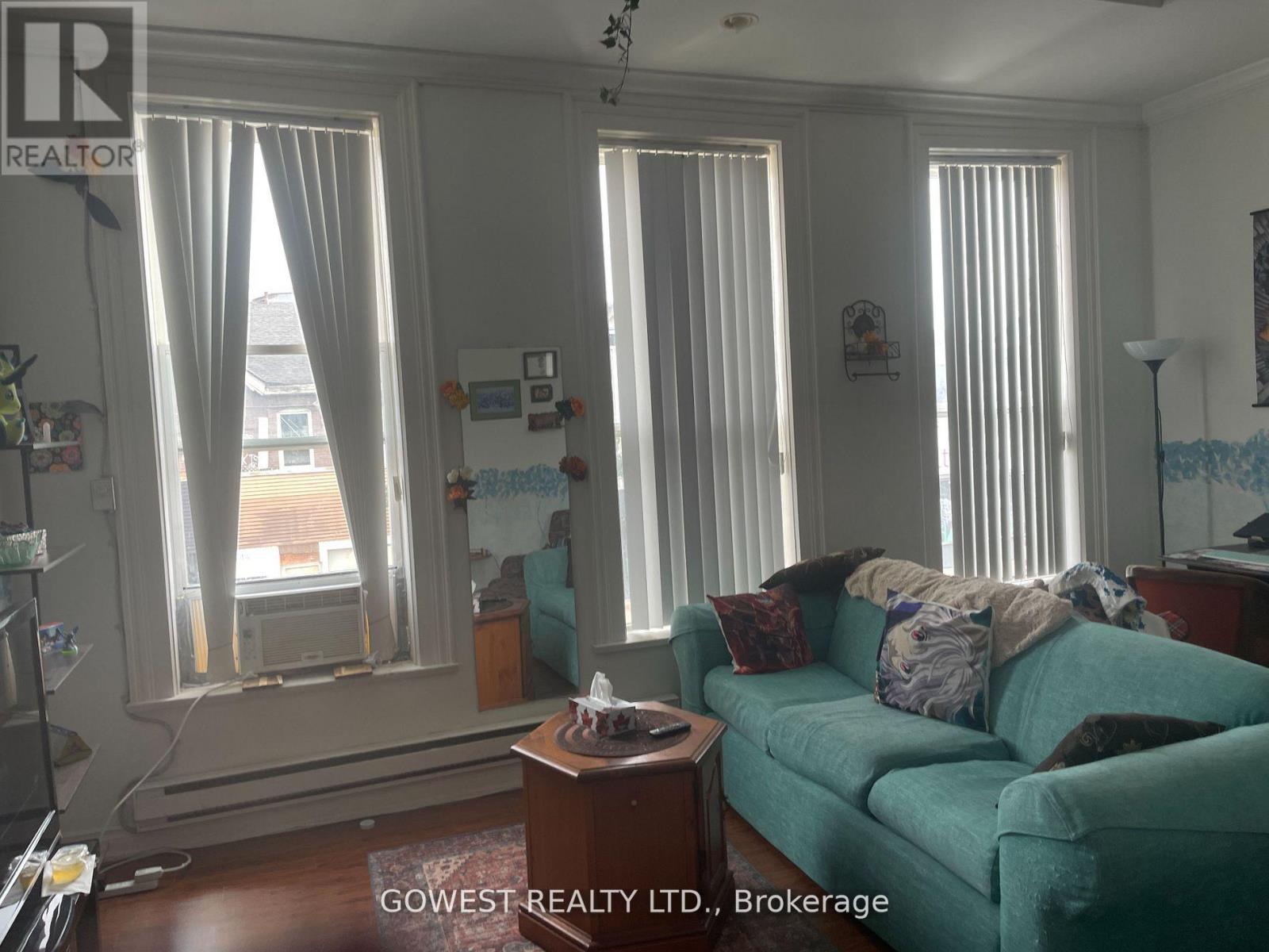 405 St Paul Street E, St. Catharines, Ontario  L2R 3N1 - Photo 12 - X13013392