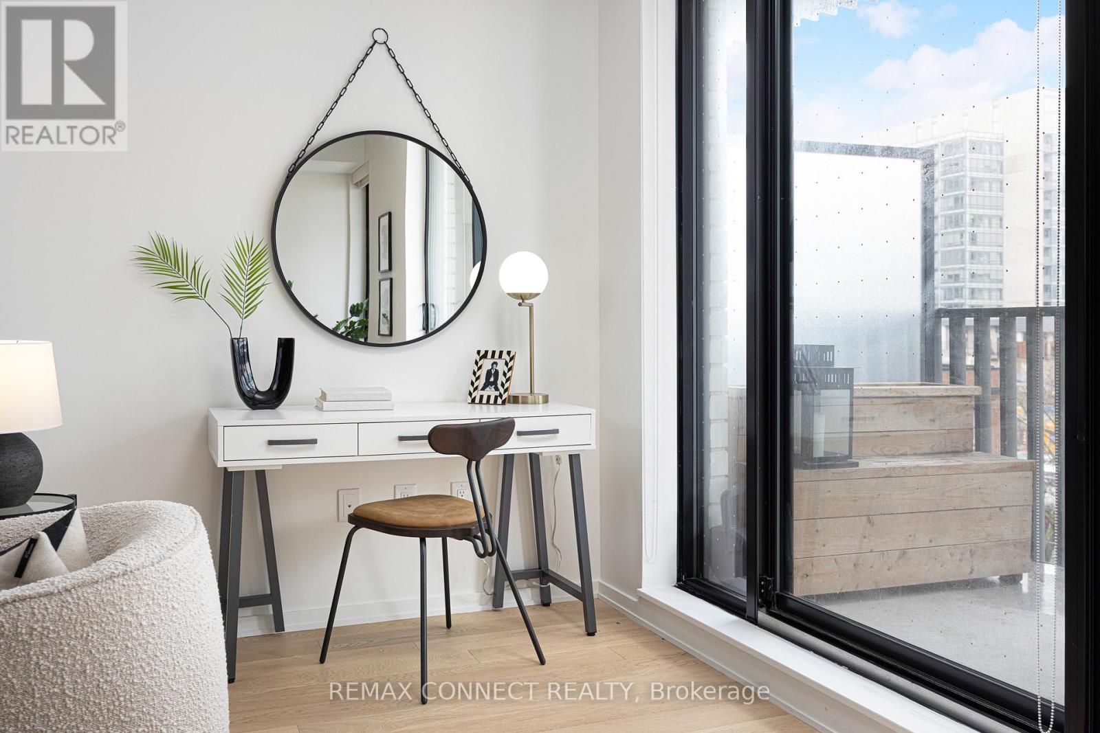 402 - 41 Dovercourt Road, Toronto, Ontario  M6J 0G6 - Photo 11 - C12976108