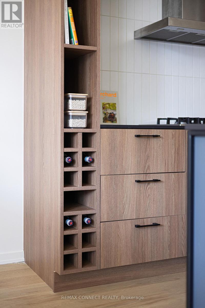 402 - 41 Dovercourt Road, Toronto, Ontario  M6J 0G6 - Photo 22 - C12976108