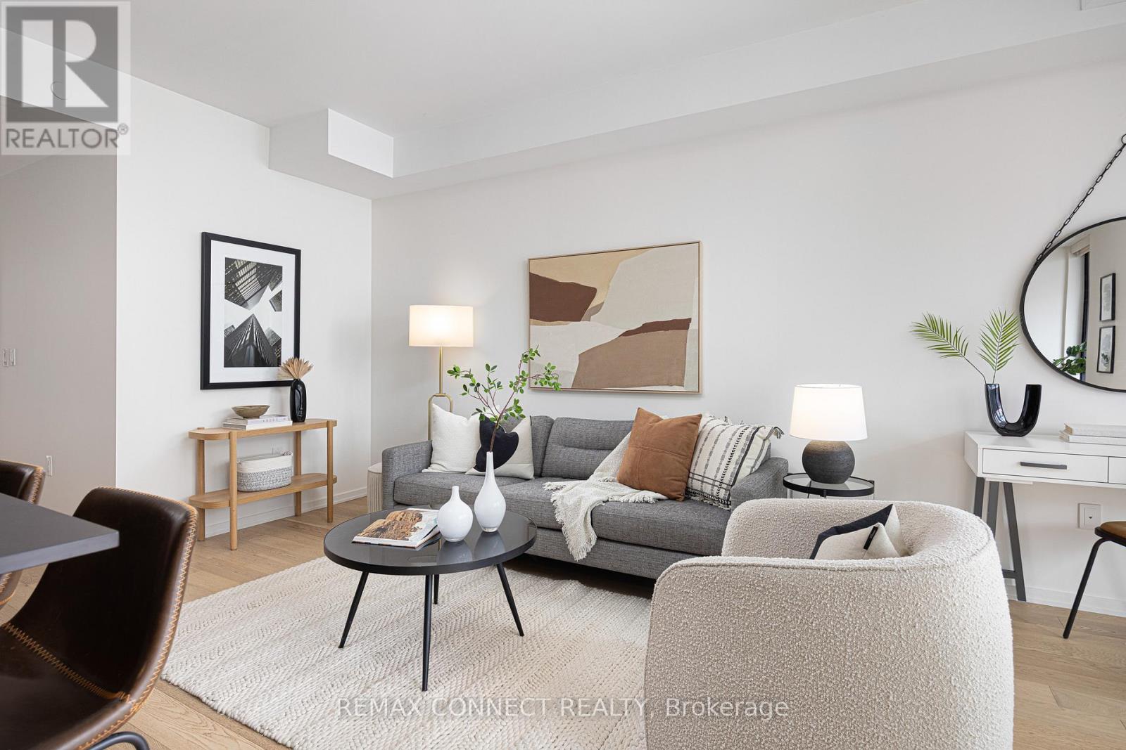 402 - 41 Dovercourt Road, Toronto, Ontario  M6J 0G6 - Photo 2 - C12976108