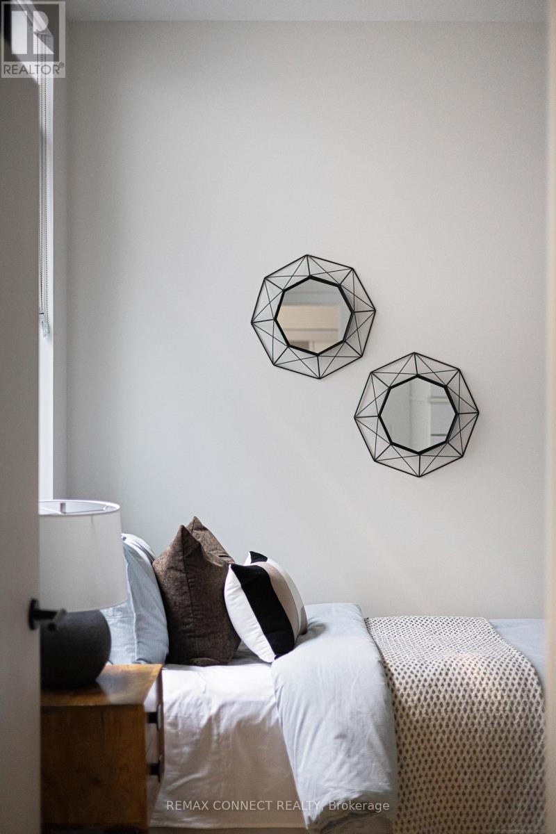 402 - 41 Dovercourt Road, Toronto, Ontario  M6J 0G6 - Photo 31 - C12976108