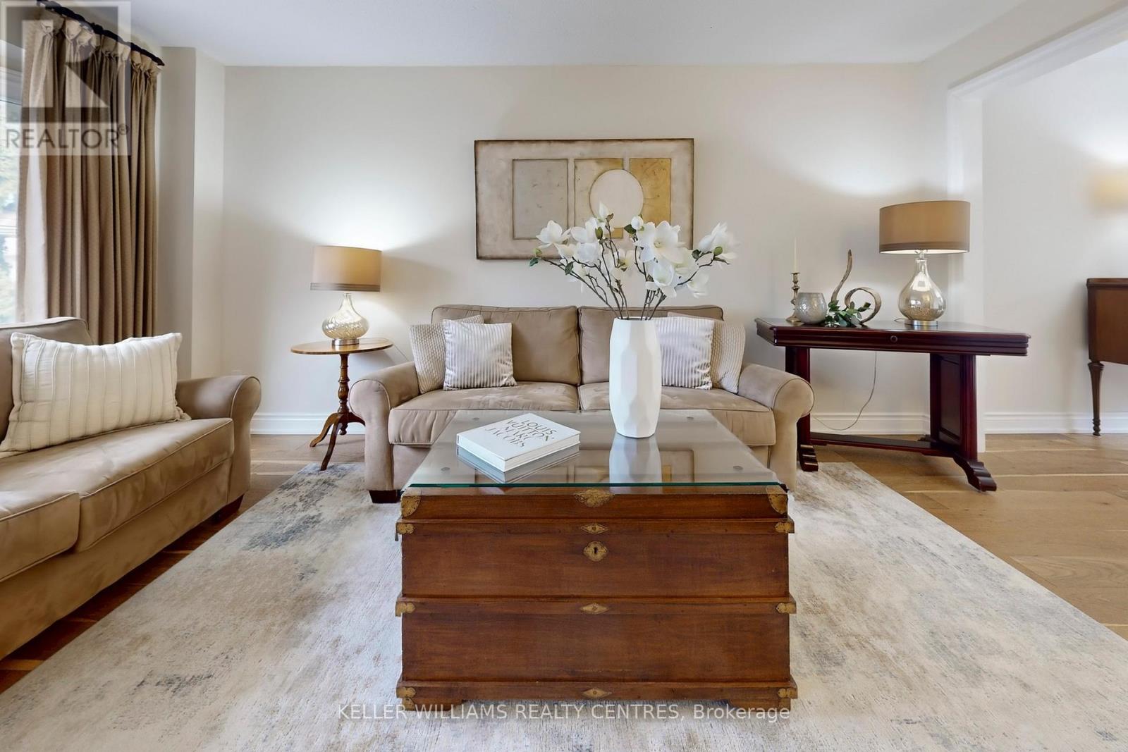 15 Beatty Crescent, Aurora, Ontario  L4G 5V2 - Photo 7 - N12922316