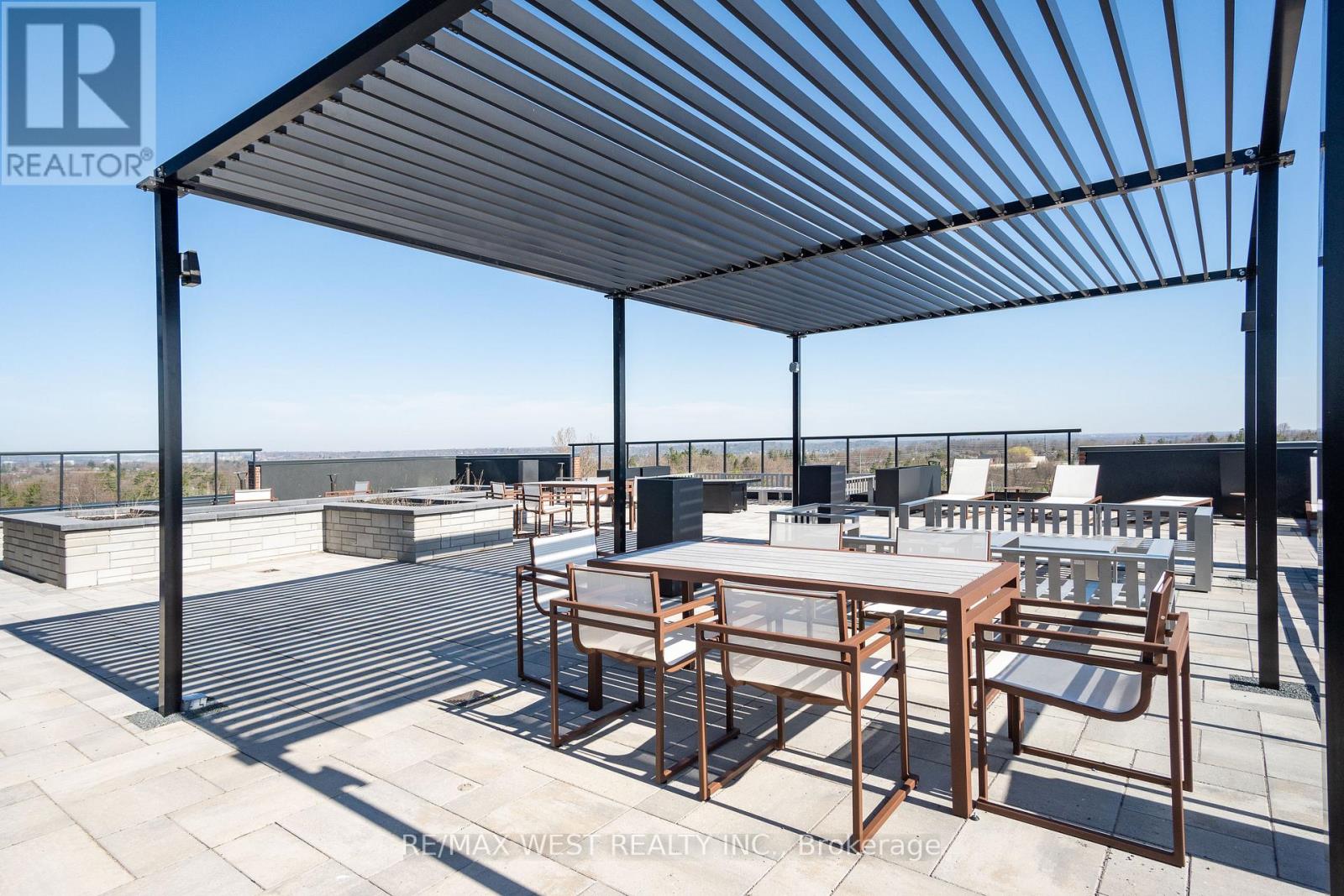 231 - 681 Yonge Street, Barrie, Ontario  L4N 4E8 - Photo 31 - S13009646