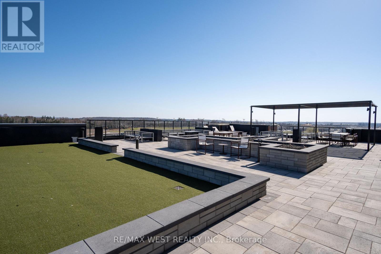 231 - 681 Yonge Street, Barrie, Ontario  L4N 4E8 - Photo 26 - S13009646