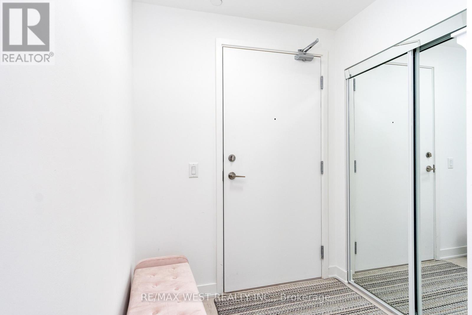 231 - 681 Yonge Street, Barrie, Ontario  L4N 4E8 - Photo 7 - S13009646