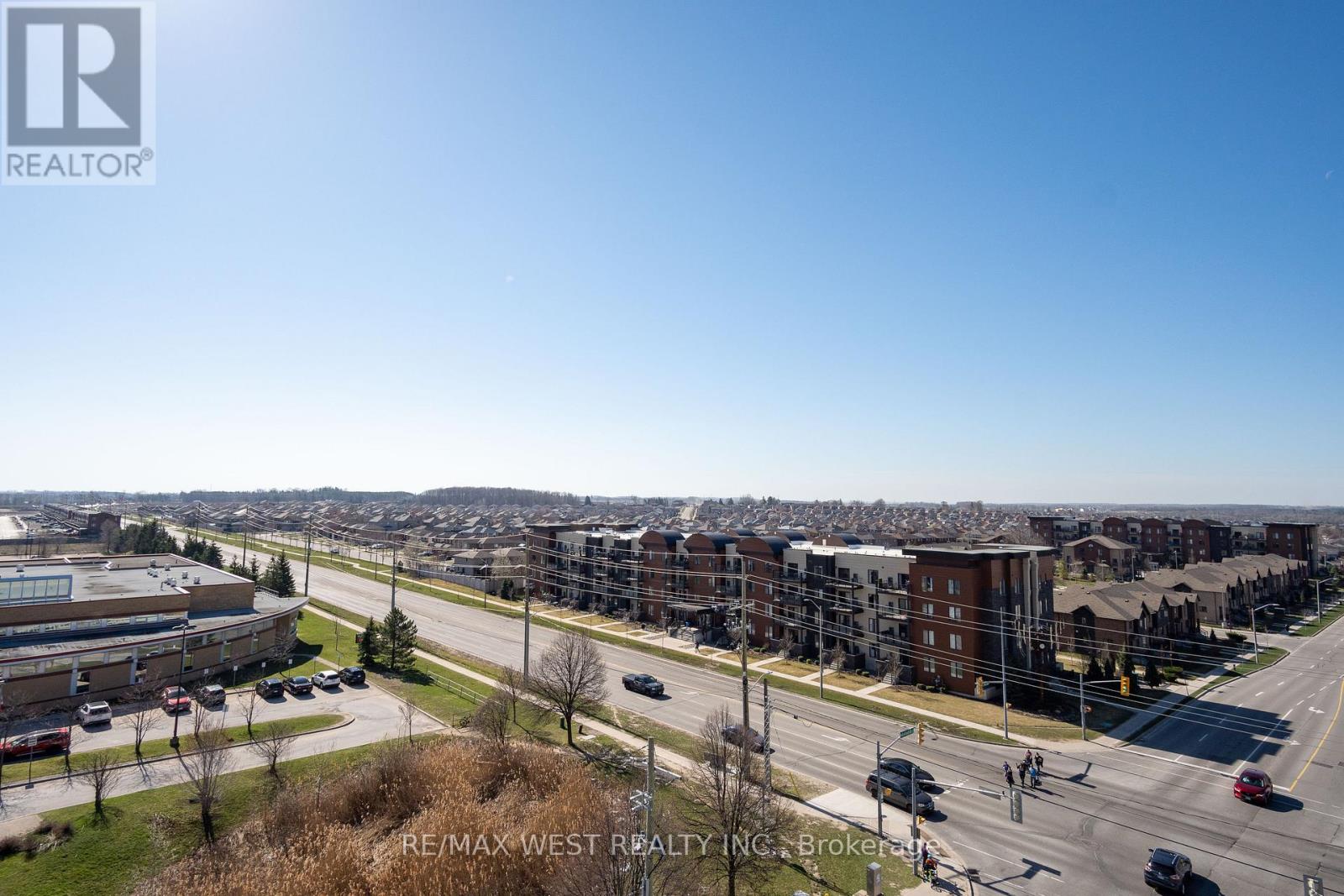 231 - 681 Yonge Street, Barrie, Ontario  L4N 4E8 - Photo 30 - S13009646