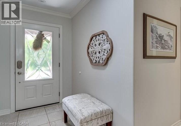 134 Little John Road, Dundas, Ontario  L9H 4H3 - Photo 3 - 40821919