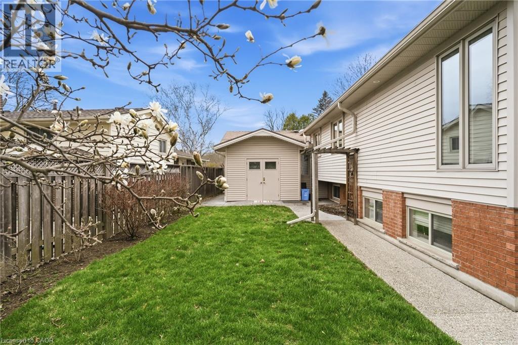 134 Little John Road, Dundas, Ontario  L9H 4H3 - Photo 49 - 40821919