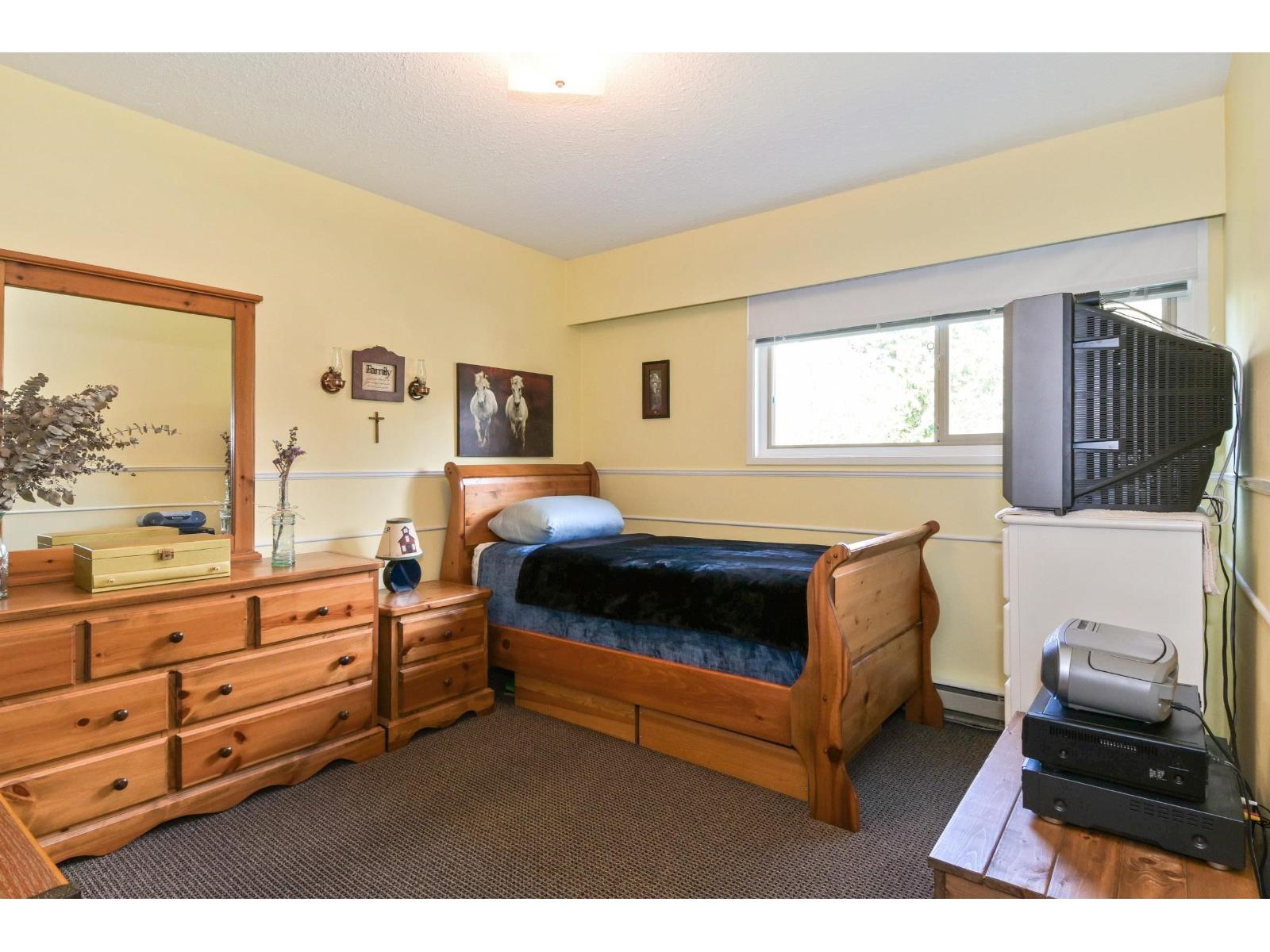 20123 49a Avenue, Langley, British Columbia  V3A 3S2 - Photo 19 - R3112356