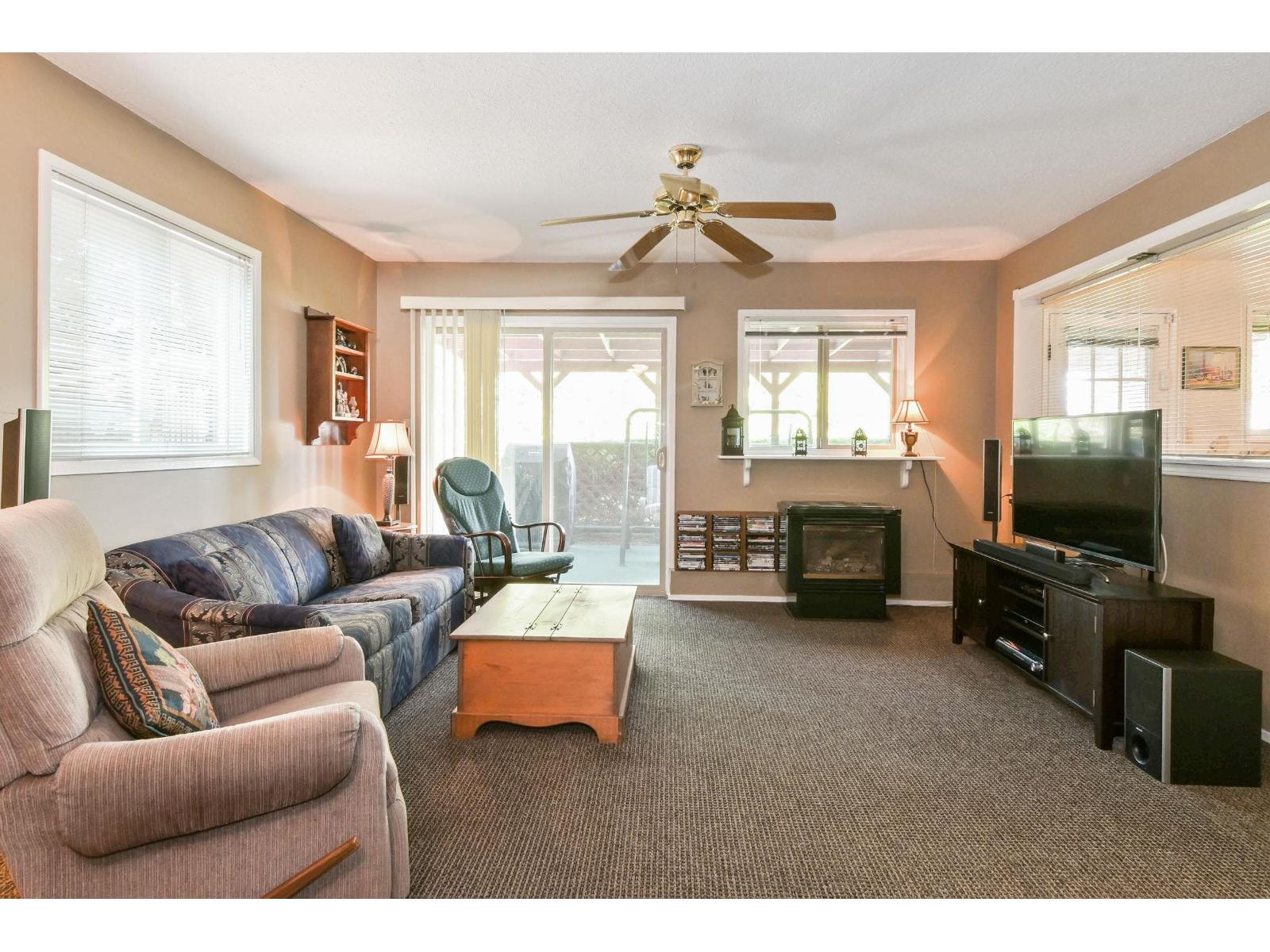 20123 49a Avenue, Langley, British Columbia  V3A 3S2 - Photo 12 - R3112356