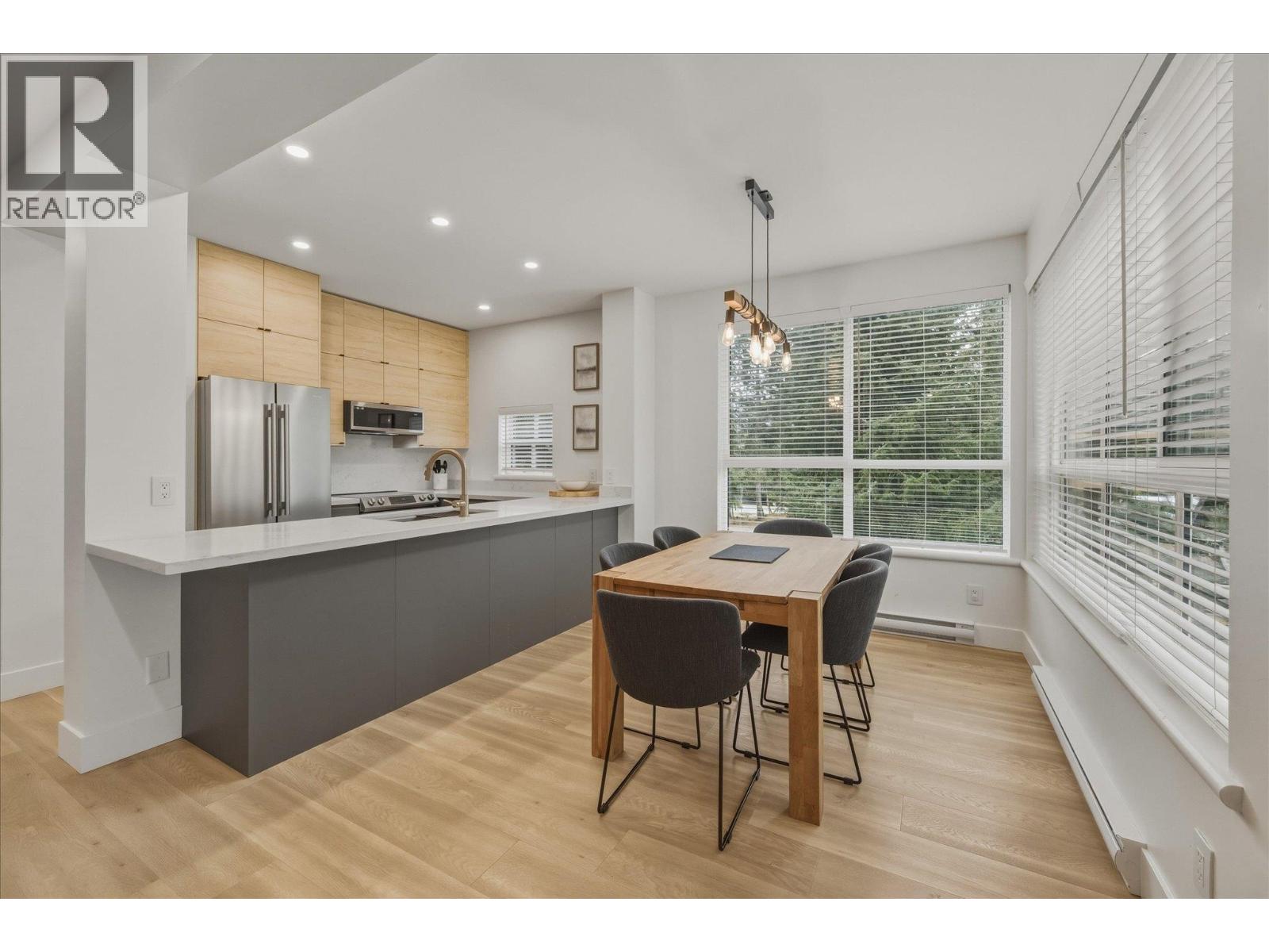 16 4628 Blackcomb Way, Whistler, British Columbia  V0N 1B4 - Photo 5 - R3112007