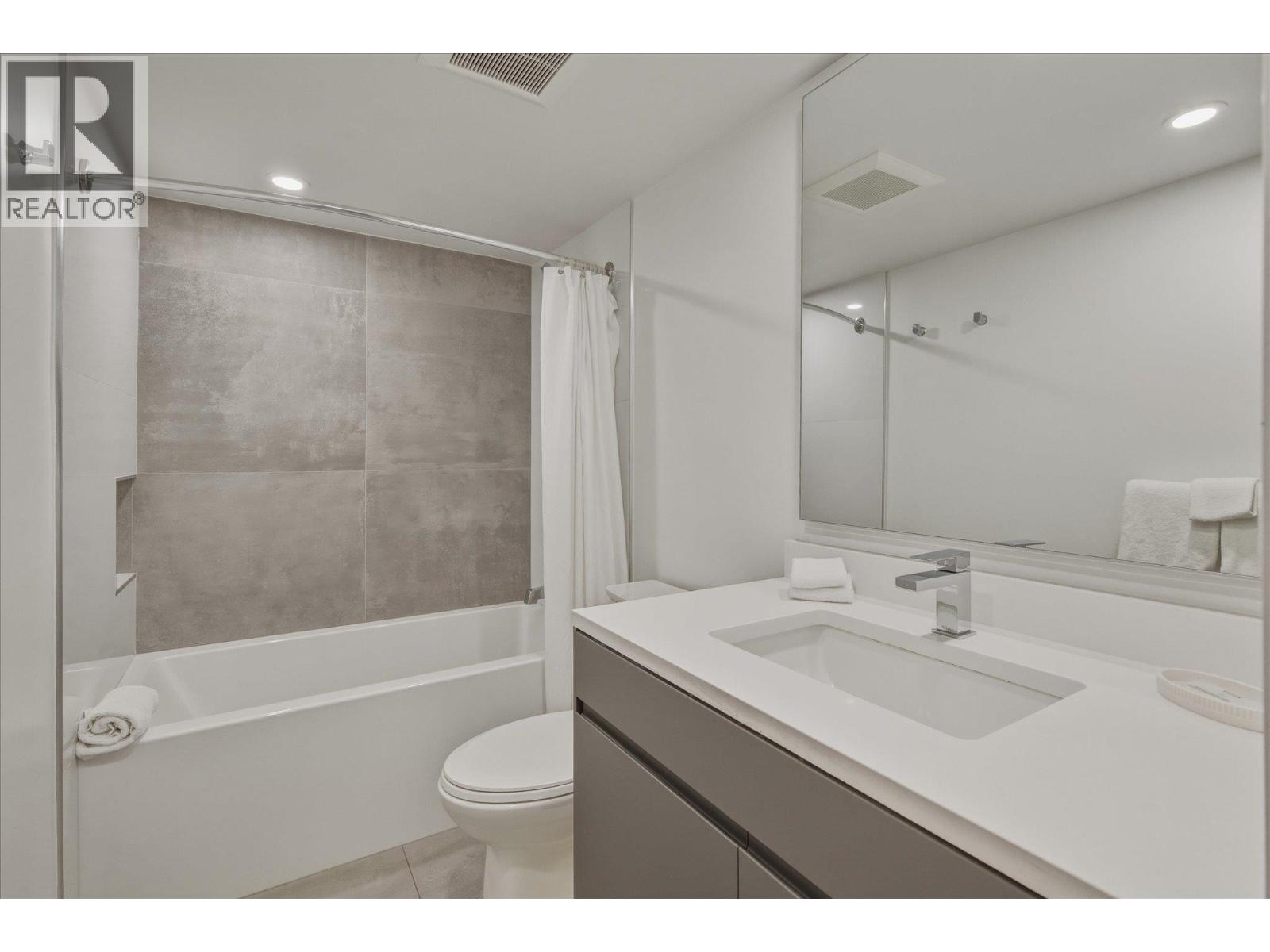 16 4628 Blackcomb Way, Whistler, British Columbia  V0N 1B4 - Photo 9 - R3112007