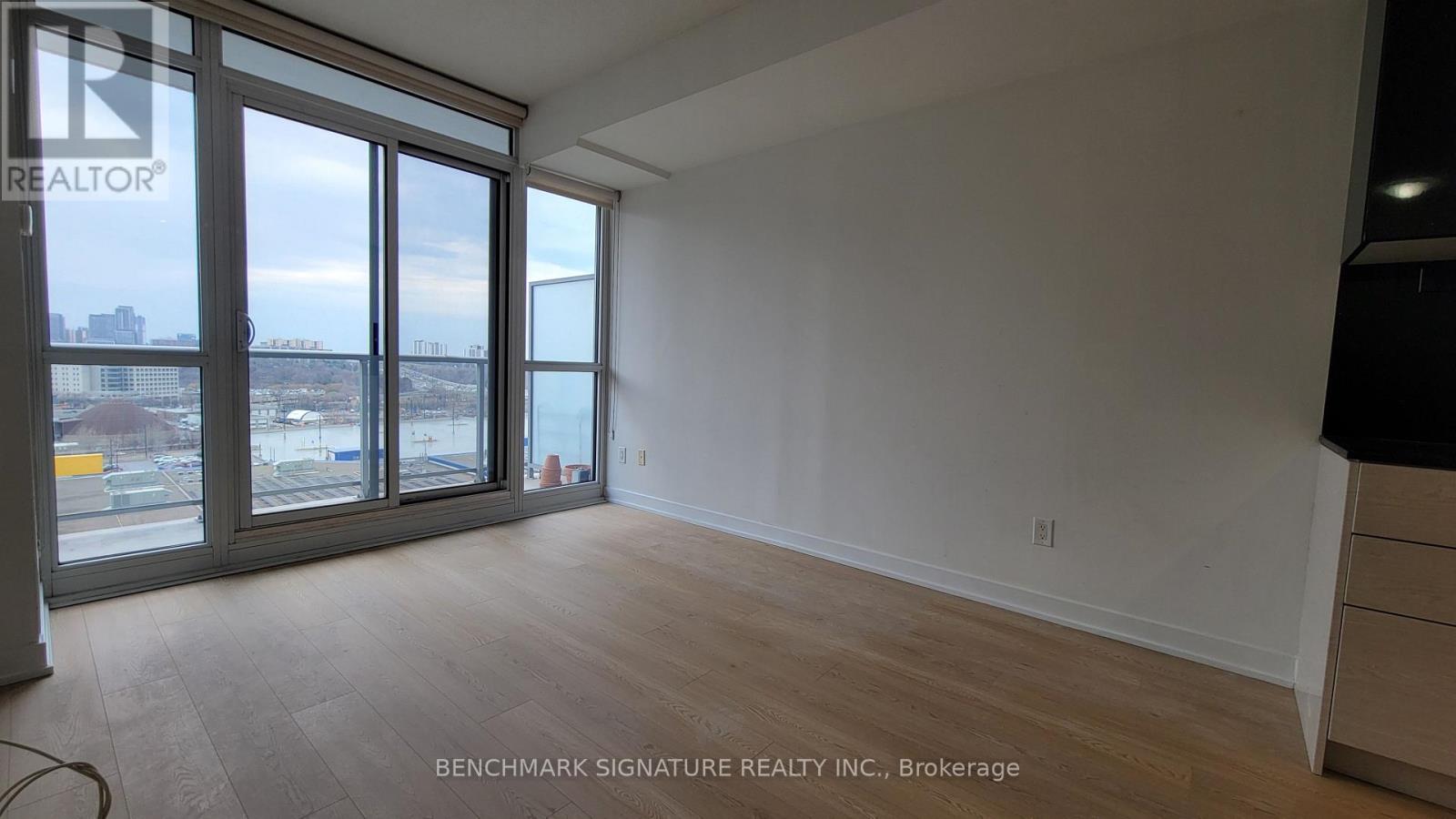 1103 - 121 Mcmahon Drive, Toronto, Ontario  M2K 0C1 - Photo 10 - C12804134