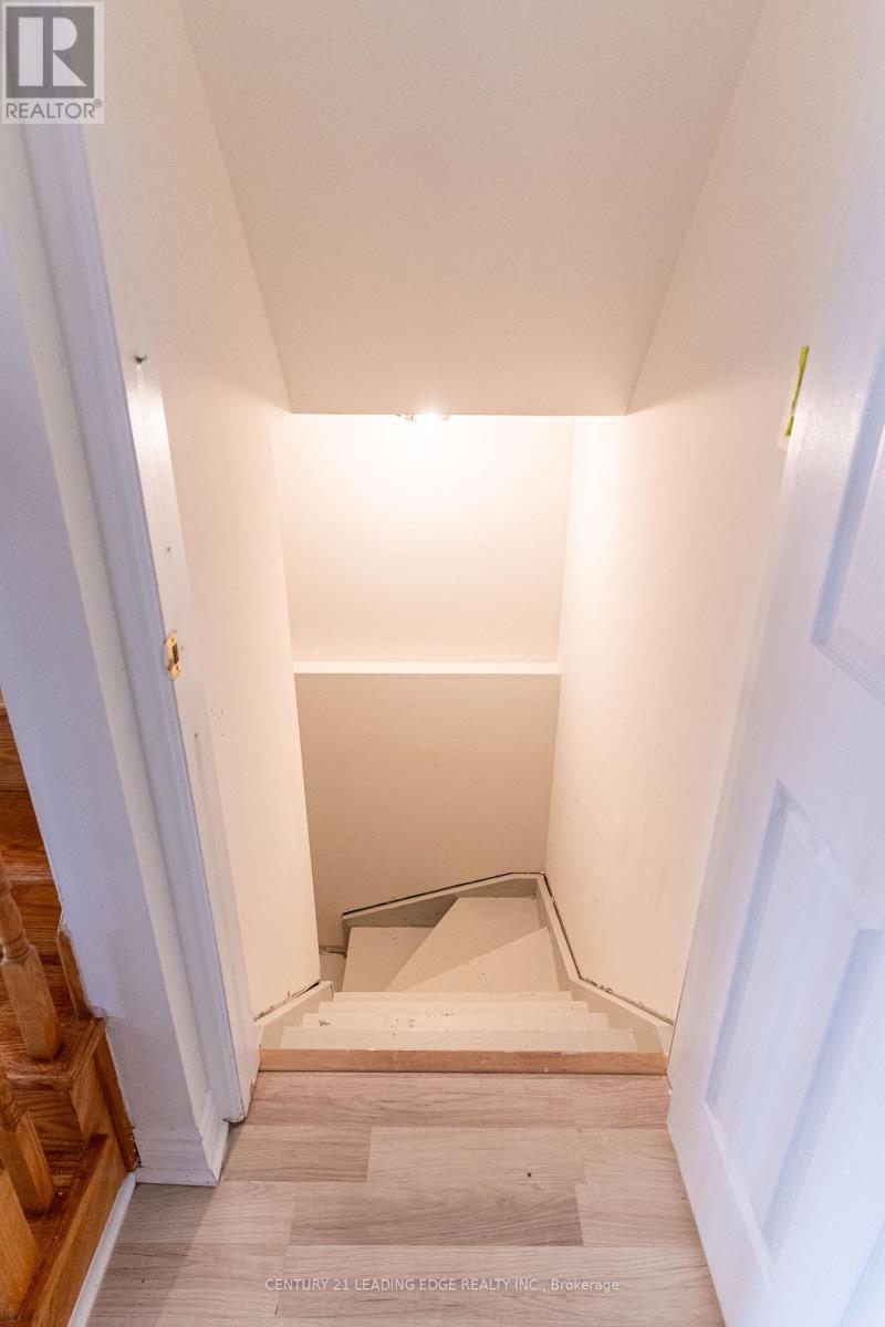 27 Mantz Crescent, Whitby, Ontario  L1R 0L3 - Photo 27 - E12936226