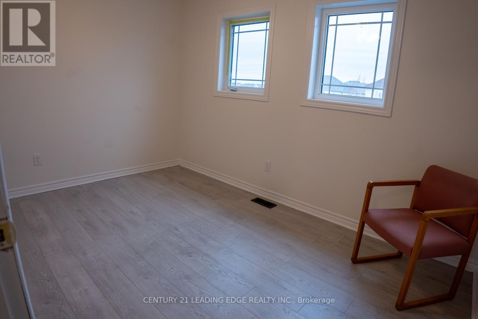 27 Mantz Crescent, Whitby, Ontario  L1R 0L3 - Photo 24 - E12936226