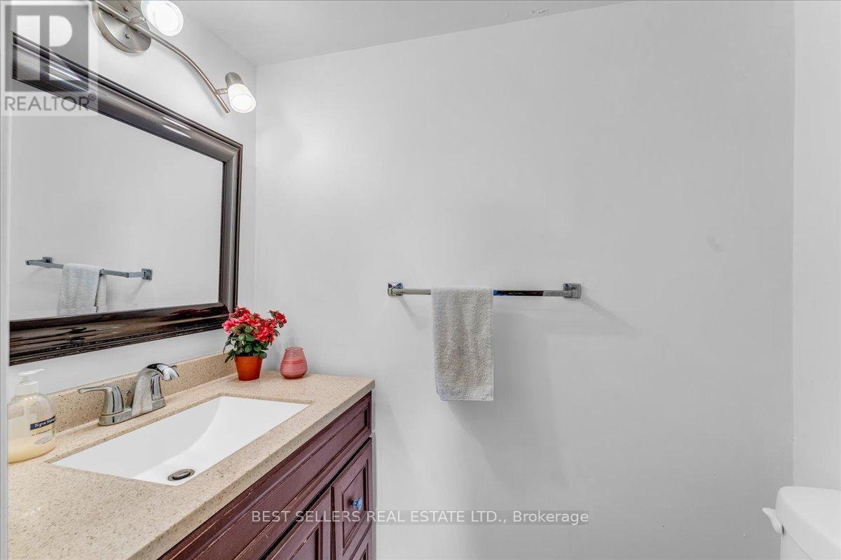 208 - 627 The West Mall, Toronto, Ontario  M9C 4X5 - Photo 24 - W12836406