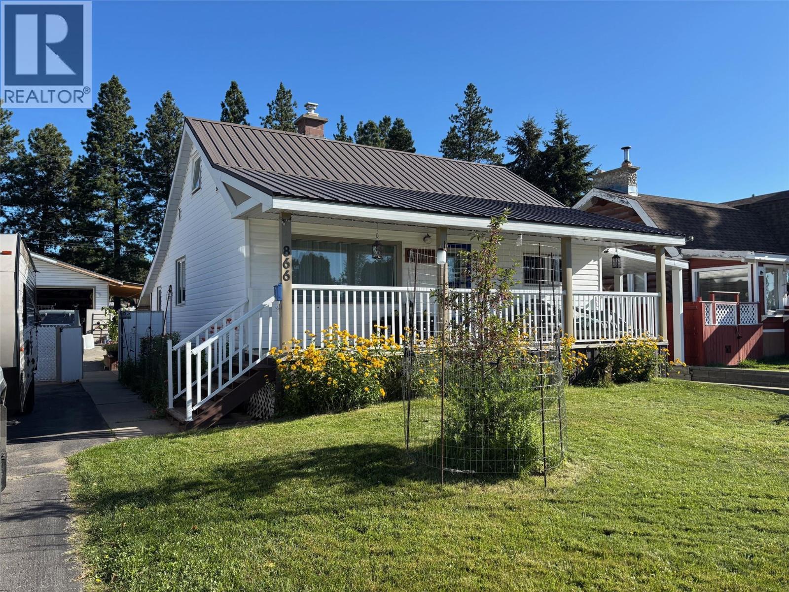 866 305th Street Street, Kimberley, British Columbia  V1A 3H8 - Photo 1 - 10383611