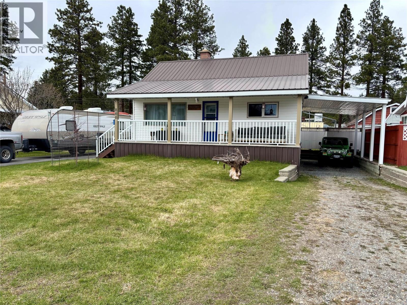 866 305th Street Street, Kimberley, British Columbia  V1A 3H8 - Photo 2 - 10383611