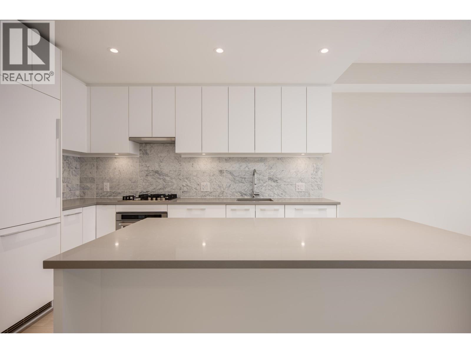 414 110 E 17th Street, North Vancouver, British Columbia  V5V 1A1 - Photo 12 - R3112754