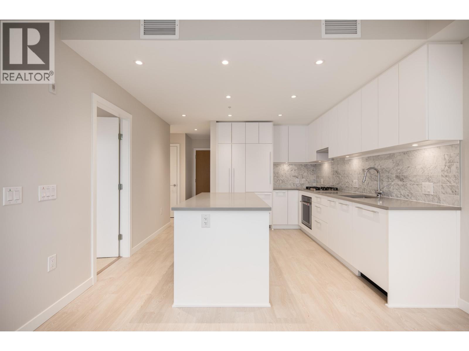 414 110 E 17th Street, North Vancouver, British Columbia  V5V 1A1 - Photo 13 - R3112754