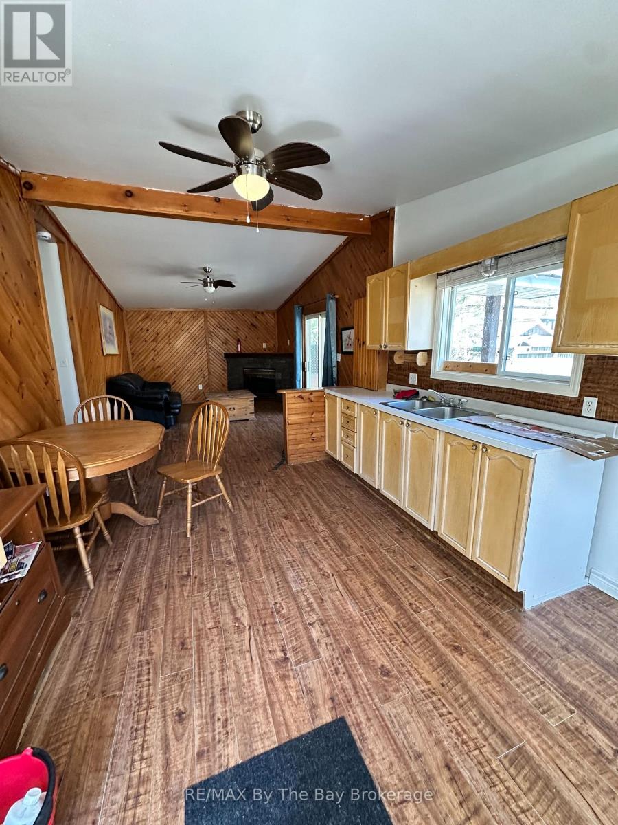 86 30th Street N, Wasaga Beach, Ontario  L9Z 2C8 - Photo 8 - S13013398