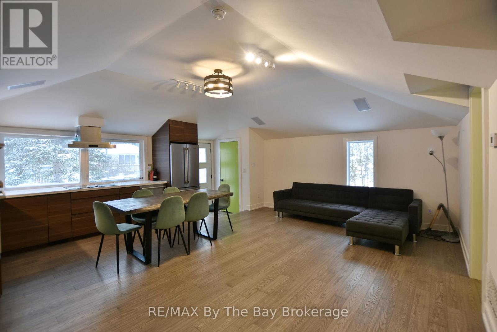 15 61st Street S, Wasaga Beach, Ontario  L9Z 1W1 - Photo 14 - S13013474