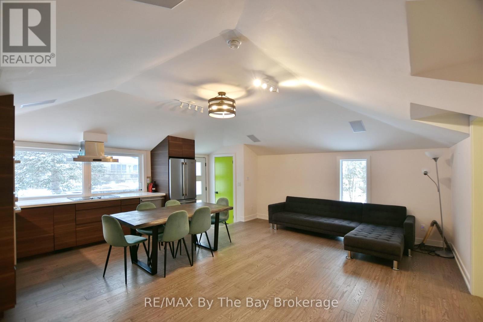 15 61st Street S, Wasaga Beach, Ontario  L9Z 1W1 - Photo 15 - S13013474