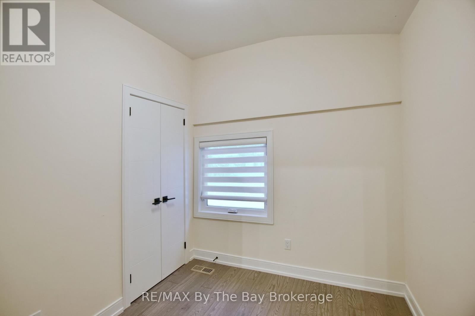 15 61st Street S, Wasaga Beach, Ontario  L9Z 1W1 - Photo 30 - S13013474