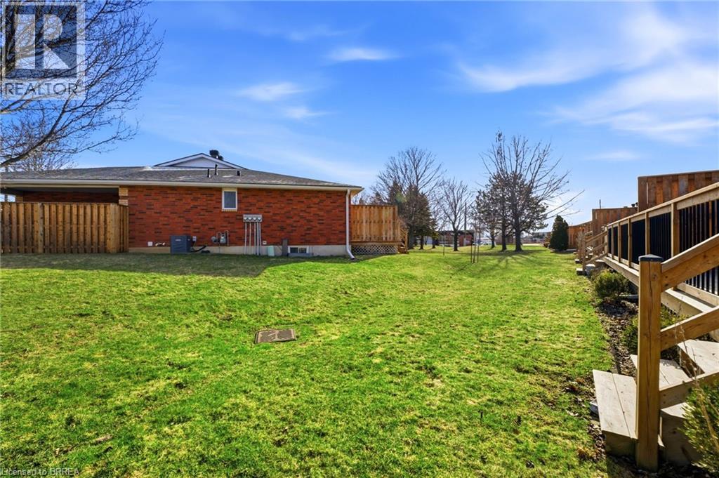 570 West Street Unit# 43, Brantford, Ontario  N3R 7Y7 - Photo 26 - 40814092