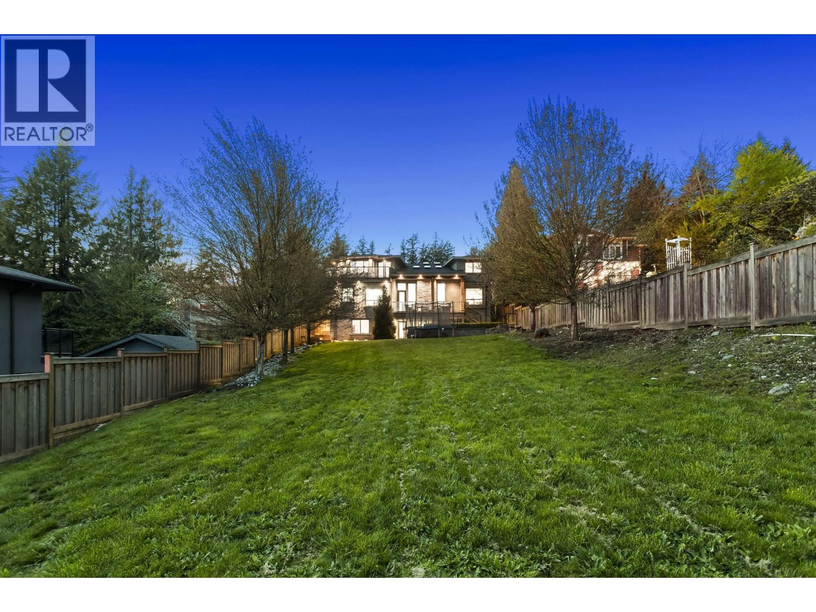 8656 Gilley Avenue, Burnaby, British Columbia V5J 4Y5 - Photo 40 - R3106453