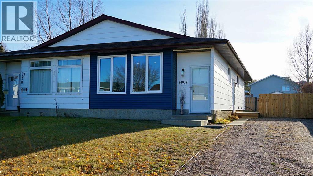 4907 53 Avenue, Kitscoty, Alberta  T0B 2P0 - Photo 1 - A2269030