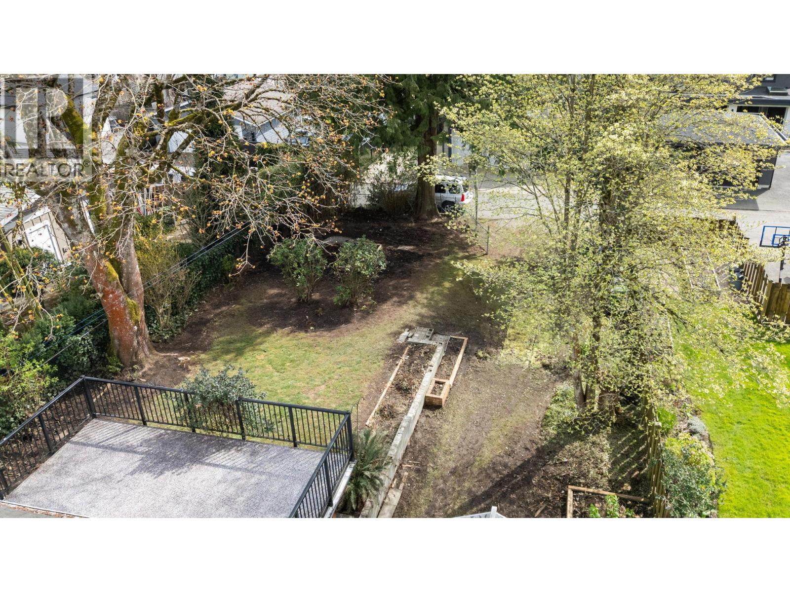 753 E 9th Street, North Vancouver, British Columbia  V7L 2C1 - Photo 20 - R3112746