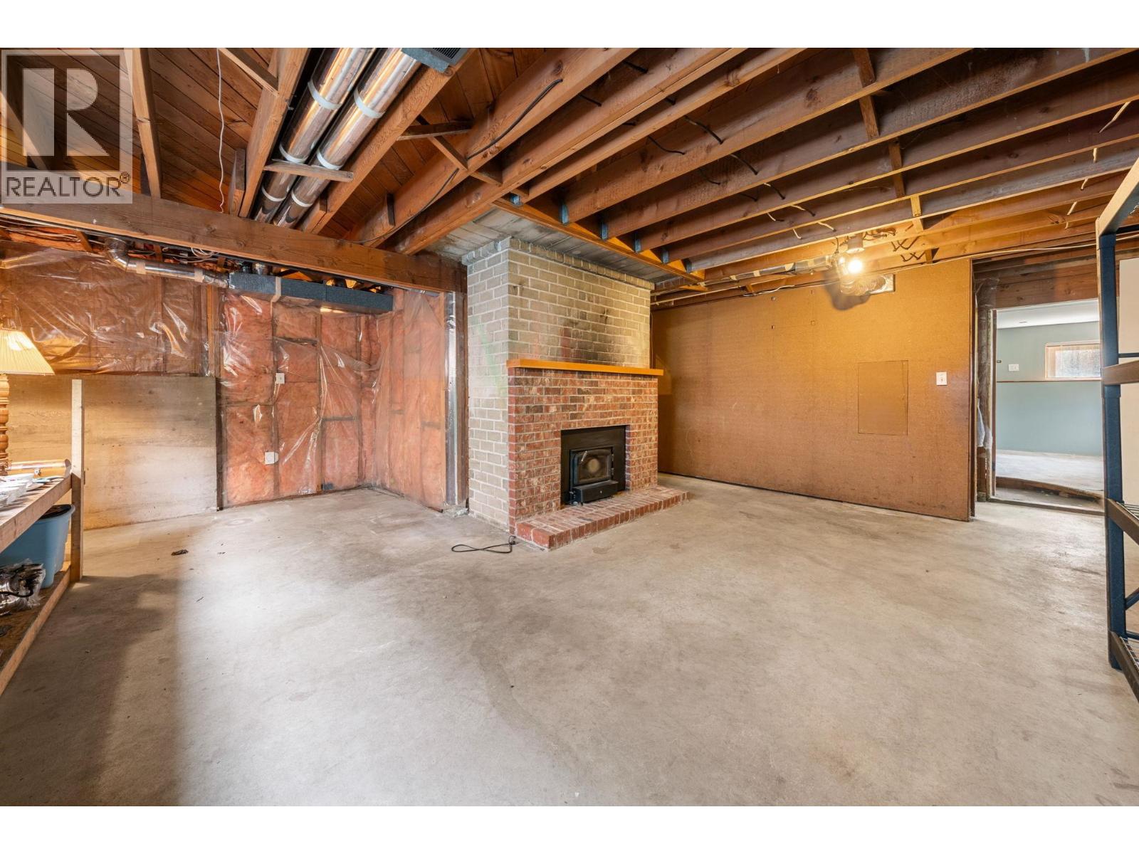 753 E 9th Street, North Vancouver, British Columbia  V7L 2C1 - Photo 35 - R3112746