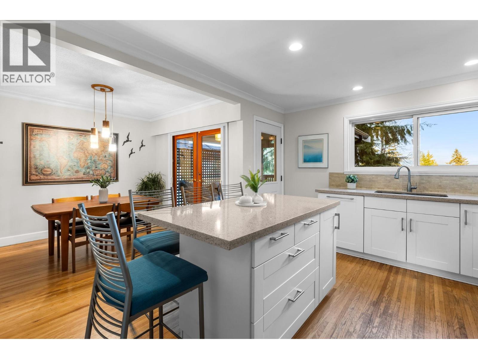 2983 Surf Crescent, Coquitlam, British Columbia  V3C 3S7 - Photo 11 - R3112778