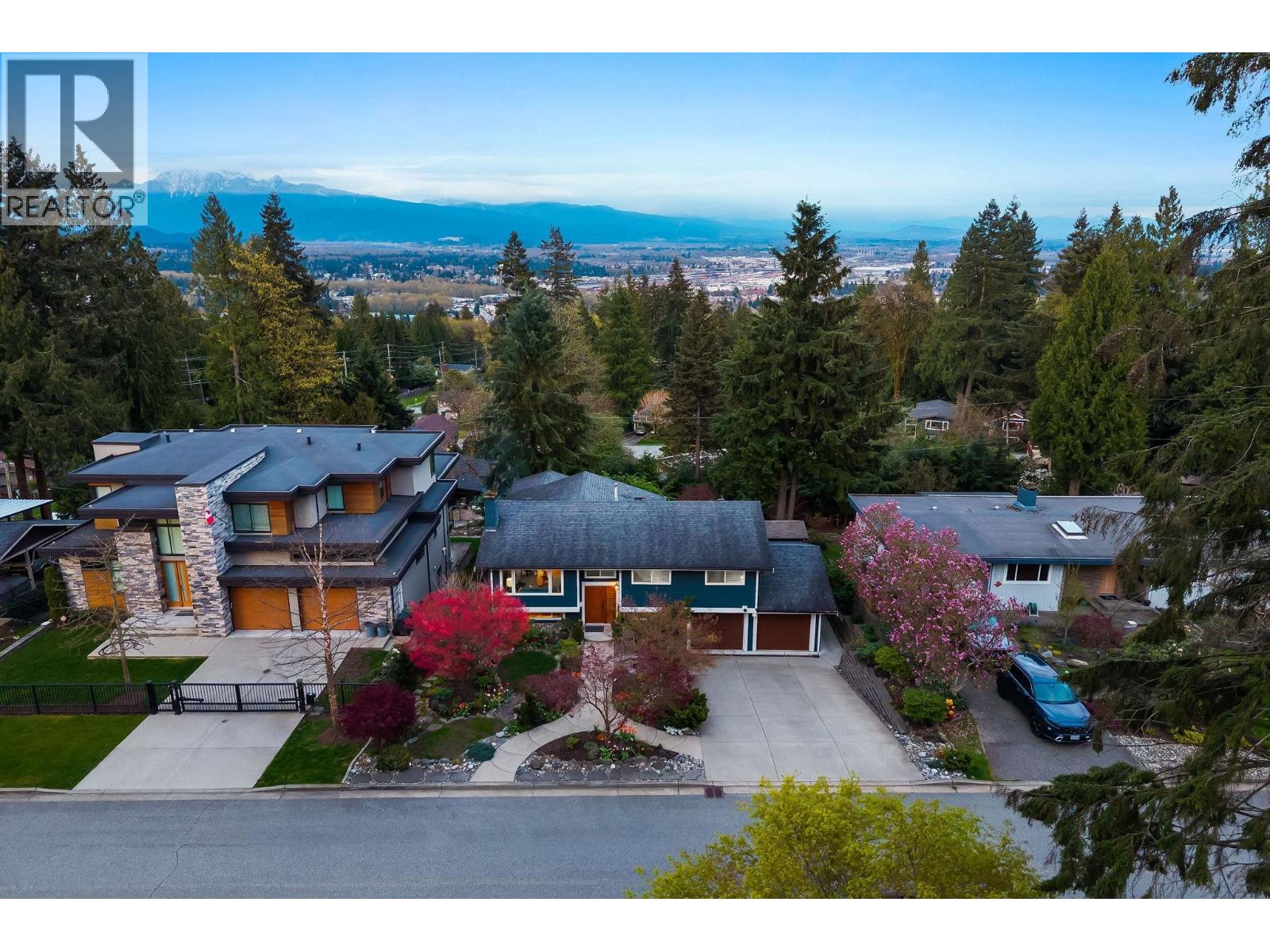 2983 Surf Crescent, Coquitlam, British Columbia  V3C 3S7 - Photo 39 - R3112778