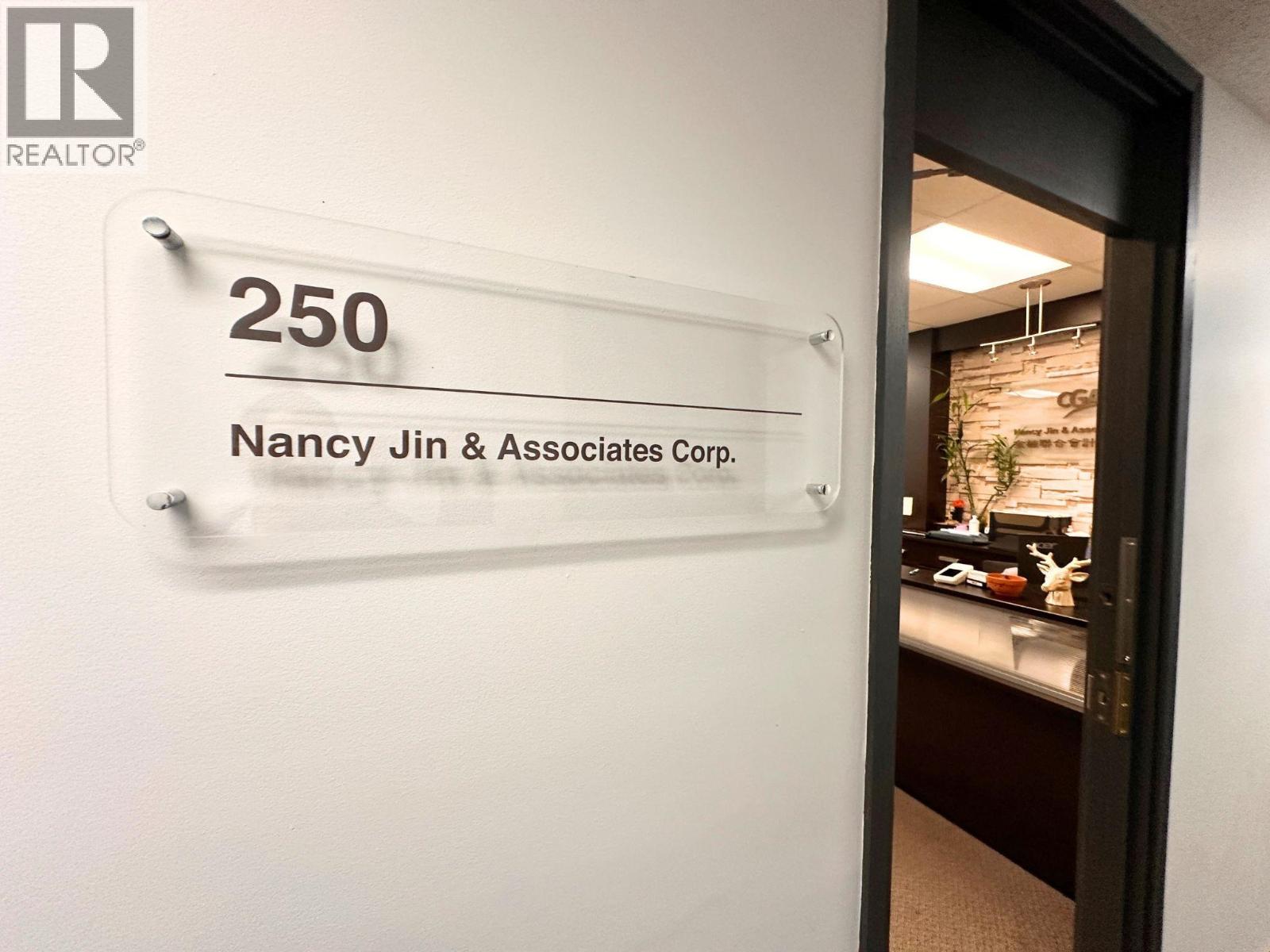 200 3631 No. 3 Road, Richmond, British Columbia  V6X 2B8 - Photo 6 - C8077909