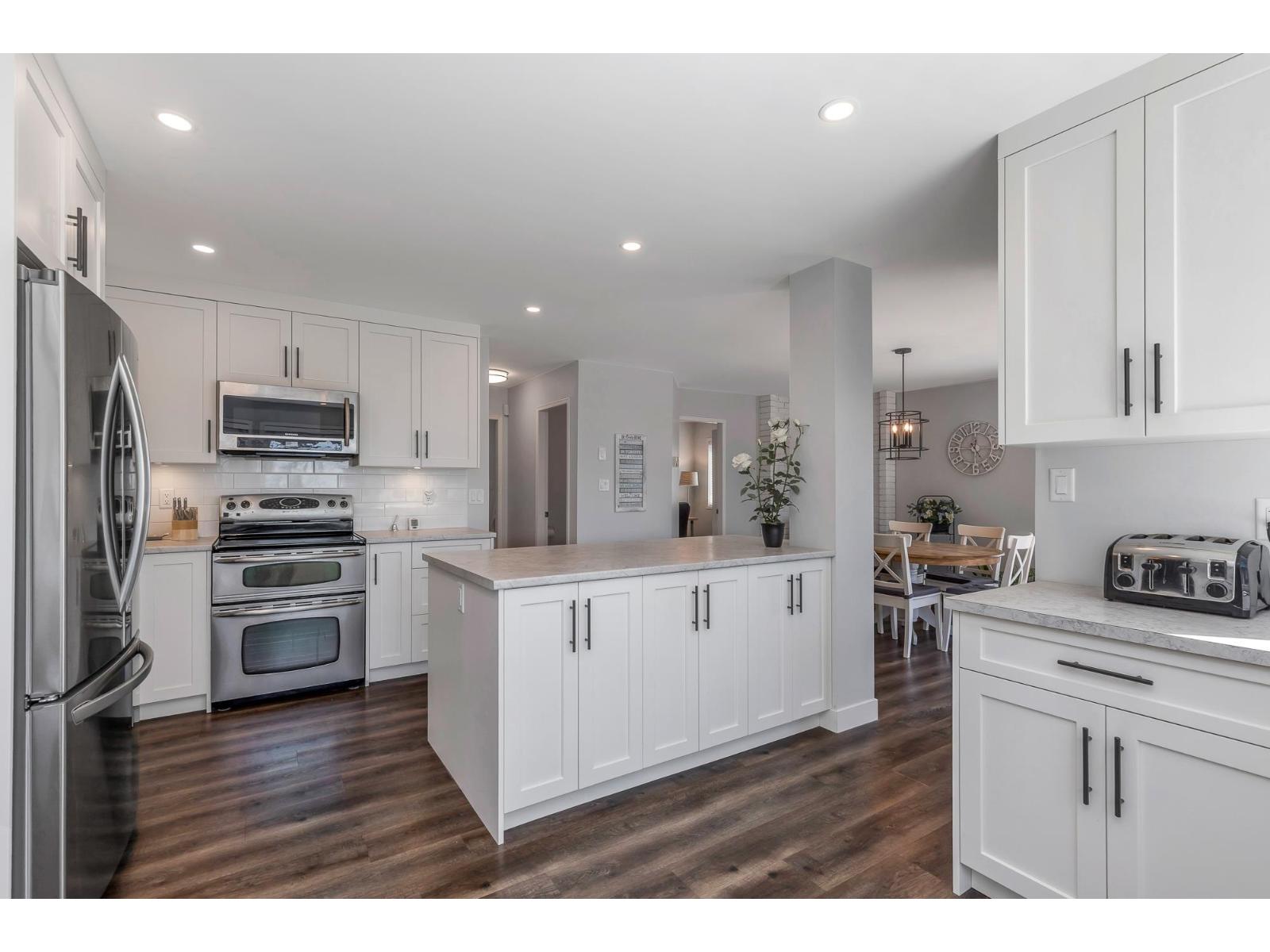 35220 Mccorkell Drive, Abbotsford, British Columbia  V3G 2C4 - Photo 12 - R3110243