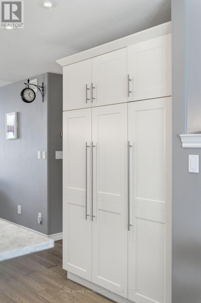 20 Butternut Court, Belleville (Belleville Ward), Ontario  K8P 0C5 - Photo 13 - X13013510