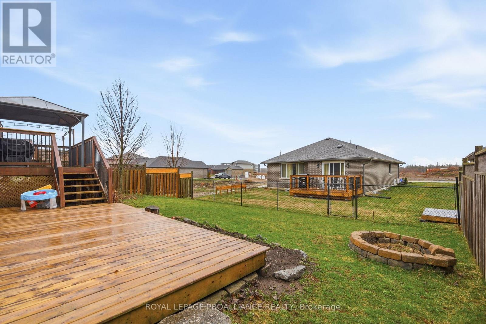 20 Butternut Court, Belleville (Belleville Ward), Ontario  K8P 0C5 - Photo 44 - X13013510