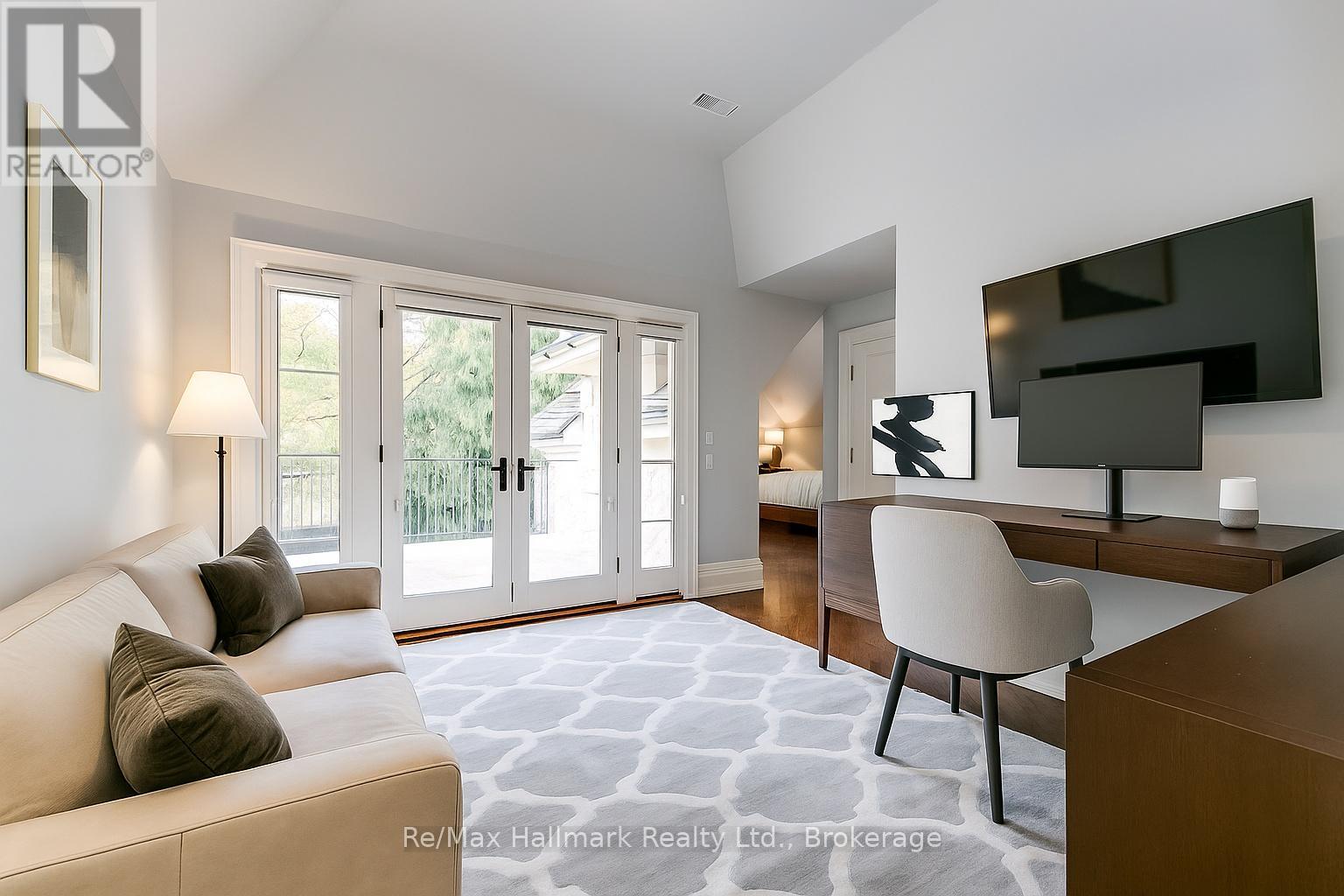 138 Dianne Avenue, Oakville, Ontario  L6J 4G9 - Photo 32 - W12699064